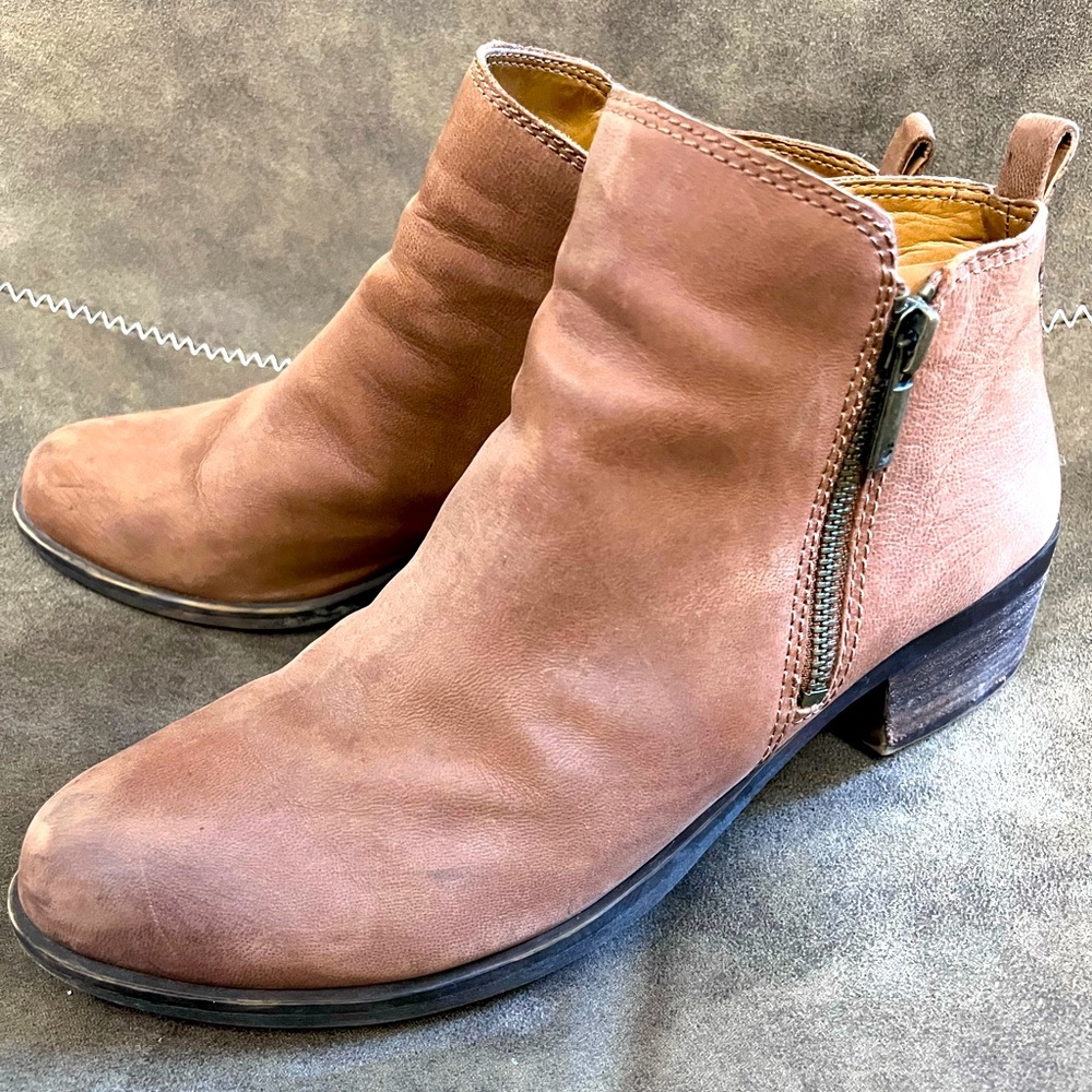 Lucky Brand Women’s Boots 9.5